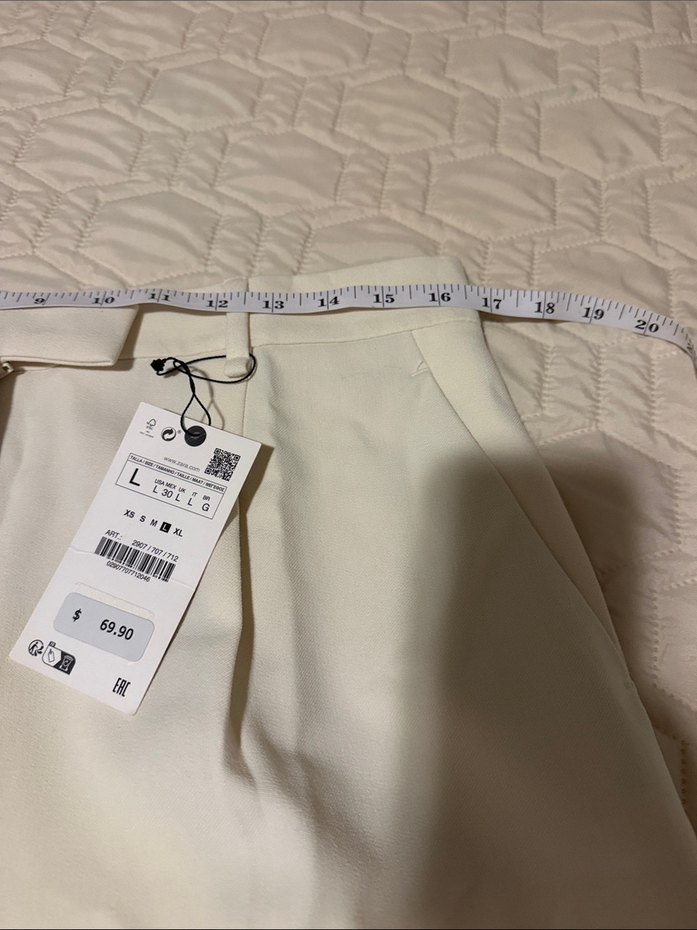 NWT. Zara Cream Tailored Bermuda Shorts - Picture 9 of 10